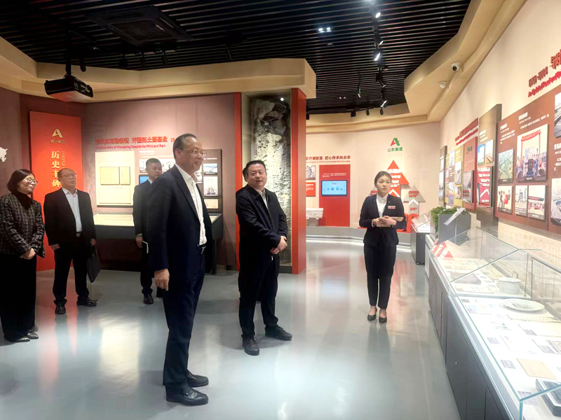 集團(tuán)赴山東高速工程建設(shè)集團(tuán)學(xué)習(xí)交流...